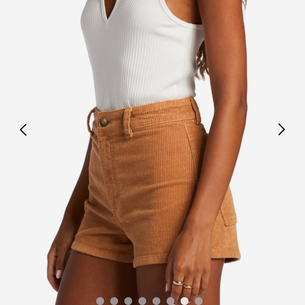 LIKE NEW Billabong Brown High Waisted Corduroy Fall Soft Shorts Size 26